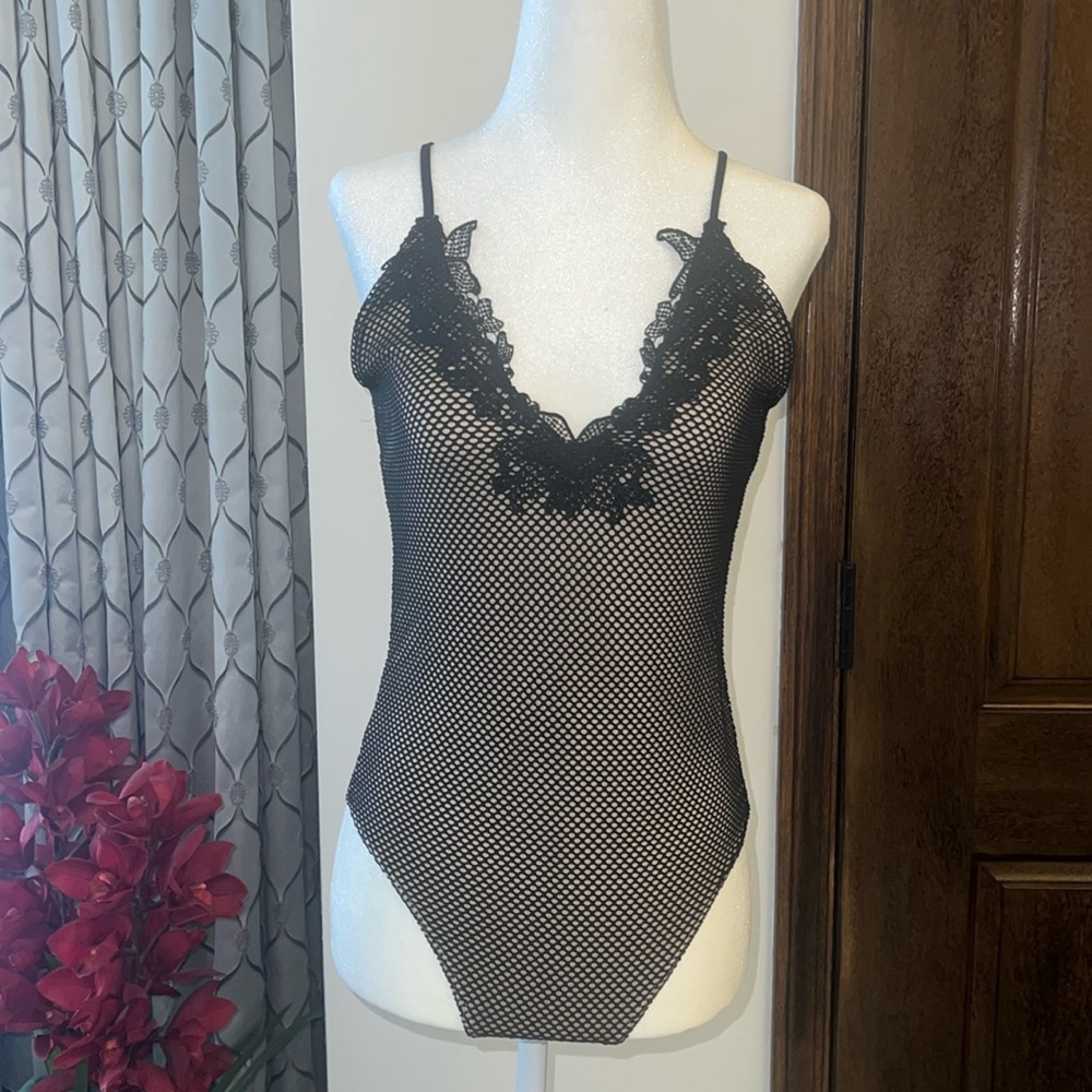 Express Deep Neck Bodysuit with Criss-Cross Straps